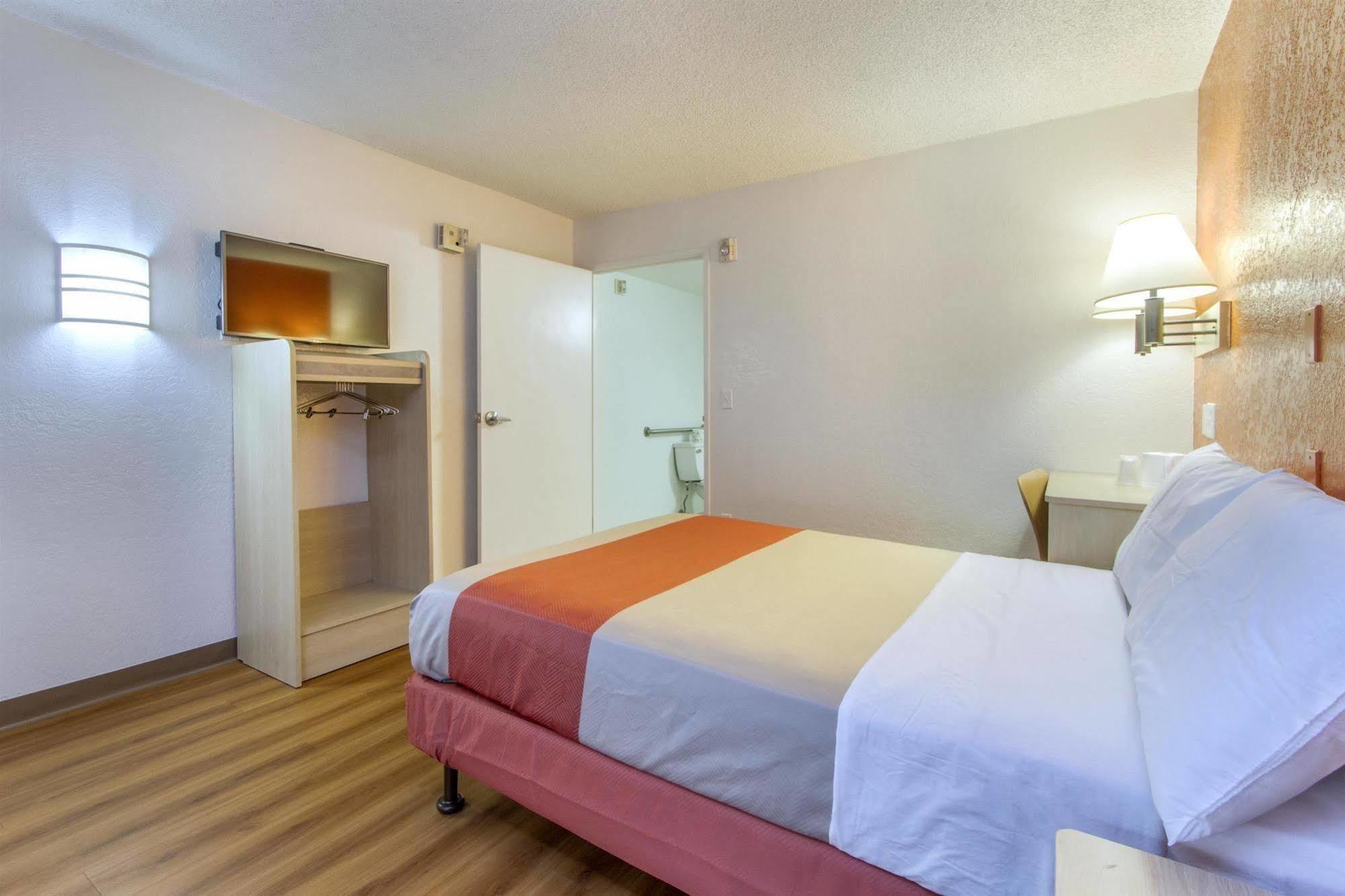 Phoenix Inn ภายนอก รูปภาพ